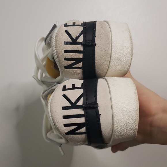 Nike Men's Blazers White With Black Swoosh Size 9 Sneakers - Picture 4 of 7